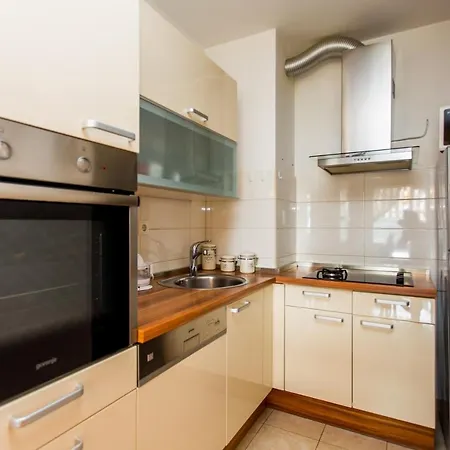 With Wifi - 15966 Split